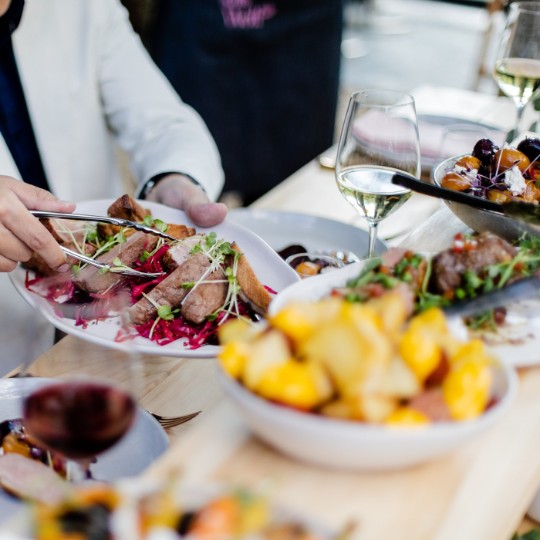 Select Two Buffet Mains